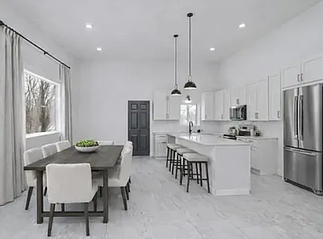 9901 Countryside Rd — Photo 3