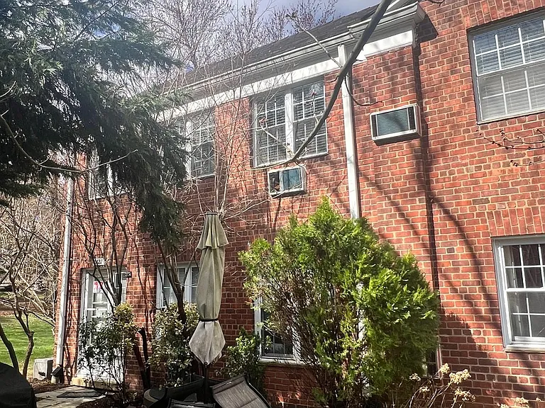 3322 Martha Custis Dr — Photo 14