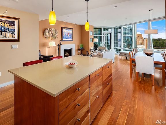 5th image of 10700 NE 4th St Unit 2506