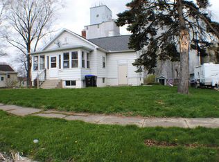 1307 W Grove St, Bloomington, IL 61701