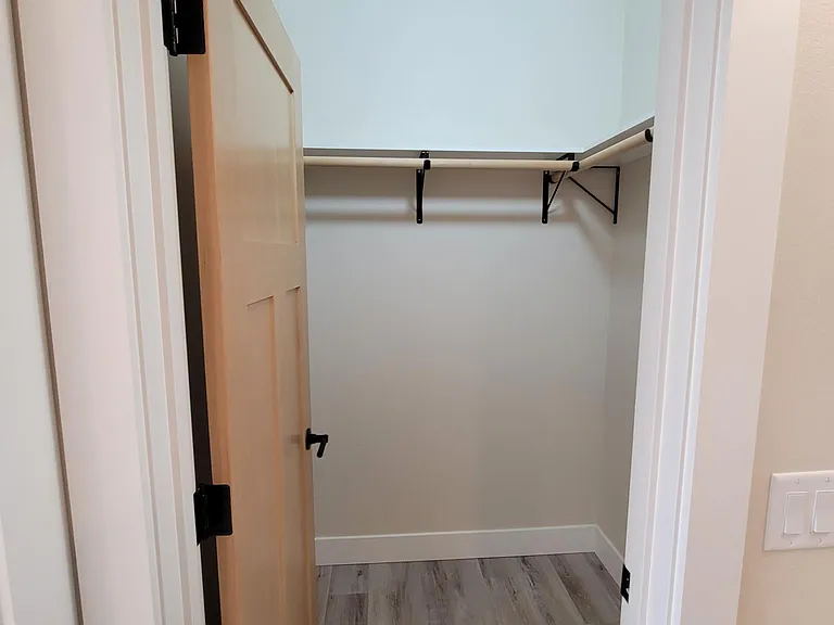 1811 McKittrick St #B — Photo 11