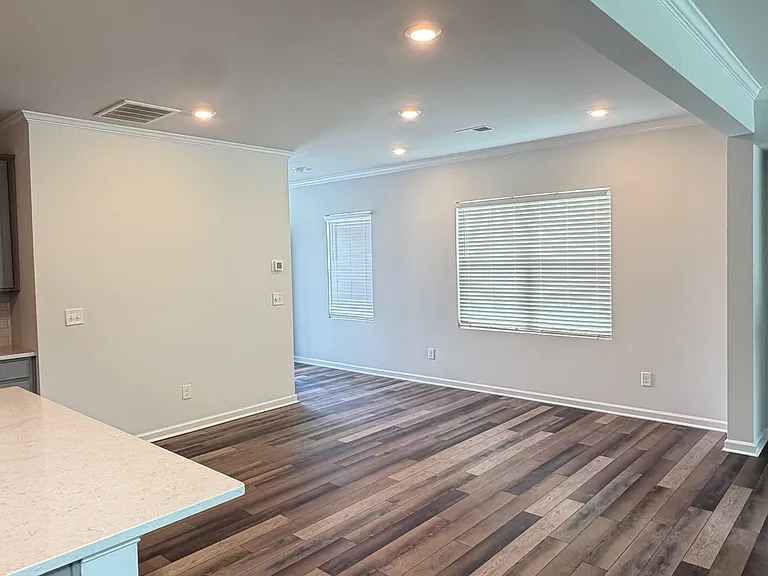 6530 Mezzo Ln — Photo 5