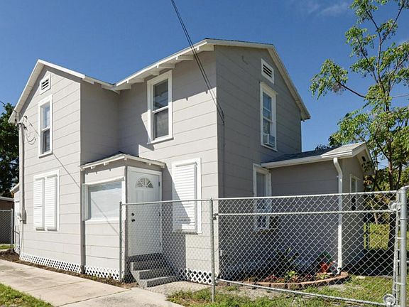 2nd image of 119 S 11th Street