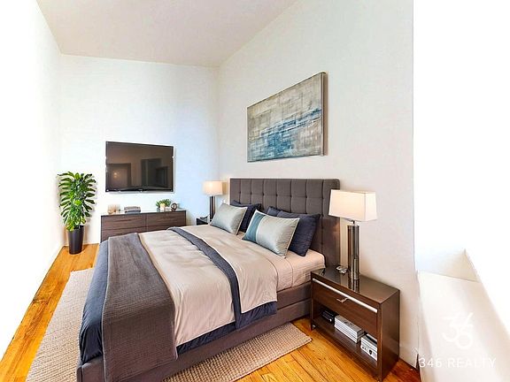 3rd image of 105 W 113th St APT 5A
