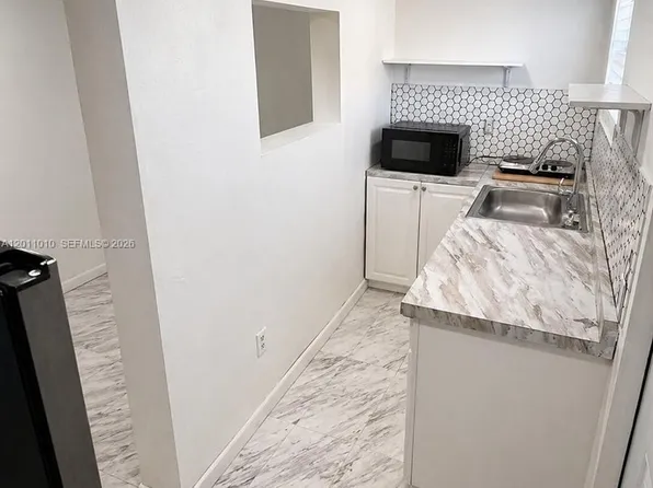 2880 NW 169th Ter #1, Miami Gardens, FL 33056