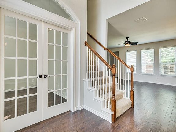 3rd image of 9508 Shirland Ln