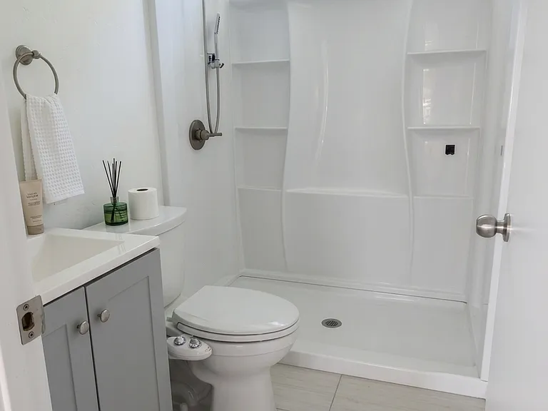 20673 Forest Ave #B — Photo 6