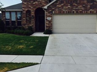 5425 Chinkapin Ln, Fort Worth, TX 76244
