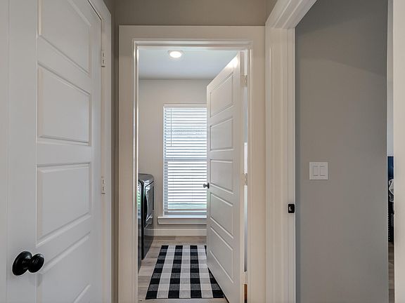 5th image of 6931 10th St