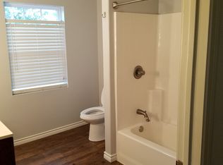 1734 Levi Sloan Rd, Victoria, TX 77904