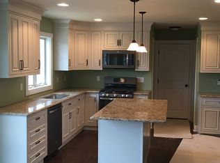 120 Wheatsworth Rd, Hamburg, NJ 07419