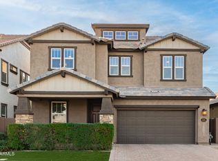 10205 E Nopal Ave, Mesa, AZ 85209