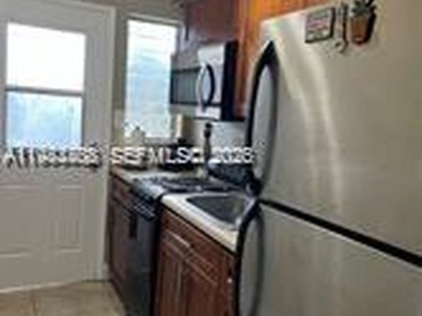 8310 Byron Ave APT 7