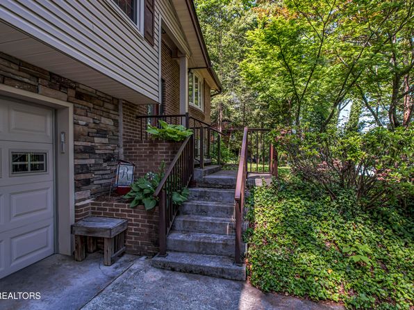 116 Mohawk Rd, Oak Ridge, TN 37830