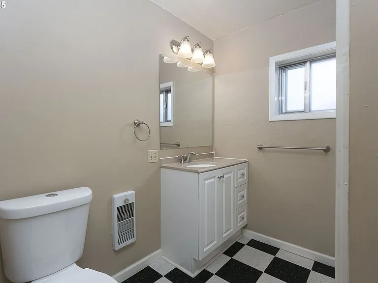 9628-9636 SE Holgate Blvd #9638 — Photo 7