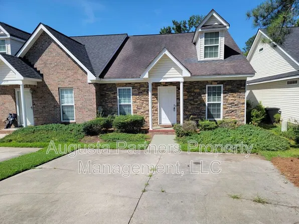 211 Brook Ct, Martinez, GA 30907