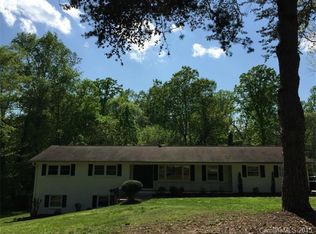 4444 Whispering Oaks Dr, Charlotte, NC 28213