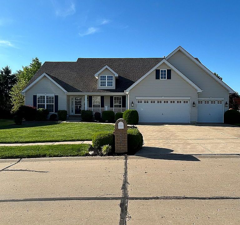 1st image of 258 Madison Park Dr