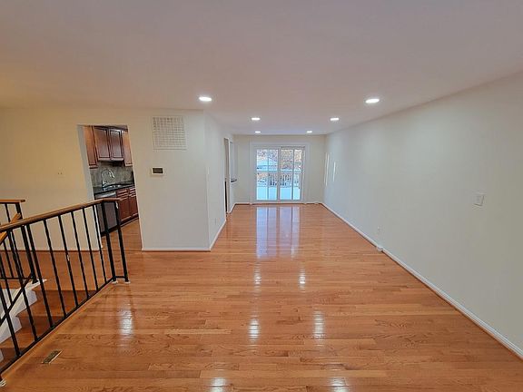 4th image of 12631 Etruscan Dr