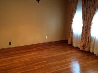 25 Mercier Ave, Dorchester Center, MA 02124