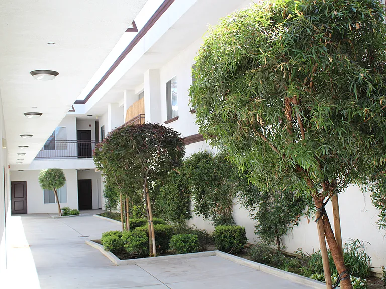 6901 Laurel Canyon Blvd #211 — Photo 22