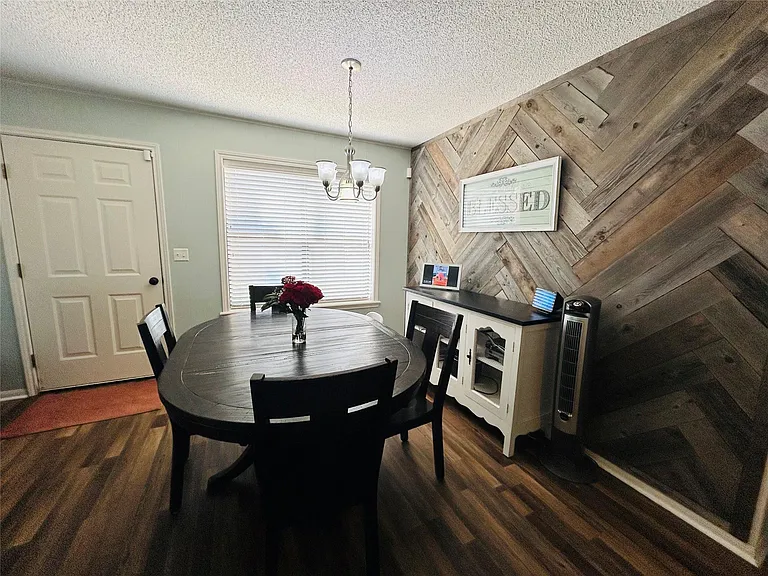 108 Creek Bend Ln — Photo 10