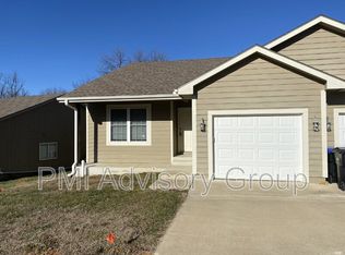 3324 SE Taurus Ave, Topeka, KS 66605