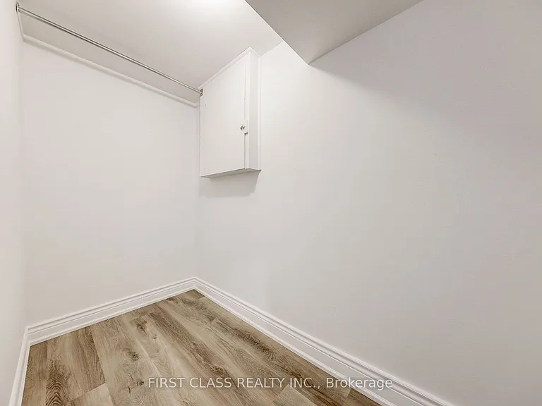 85 Madsen Cres — Photo 29