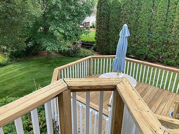 4th image of 10660 Fawn View Ct