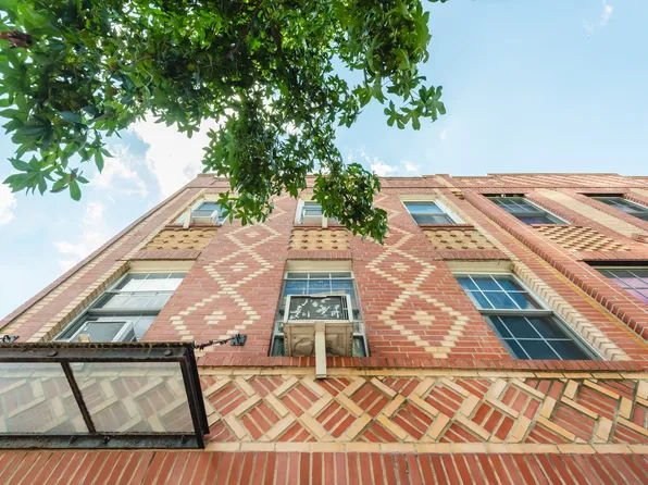 146 North Seventh Street image 7 of 36