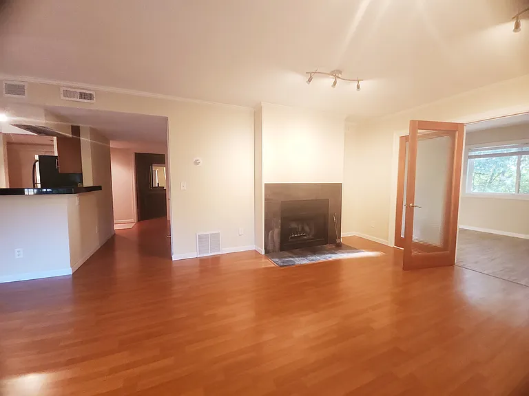 6600 SE Division St #309 — Photo 17