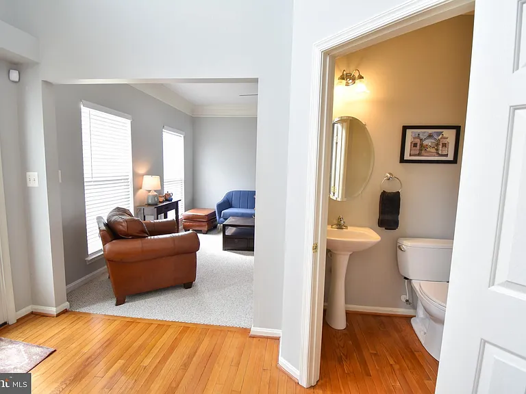 29670 Old Creek Ln — Photo 17