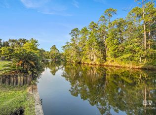 10088 Coleman Ln, Elberta, AL 36530