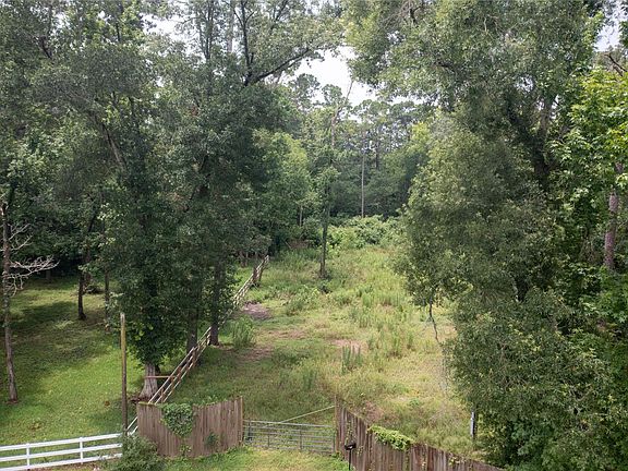 2nd image of 919 Little Doe Dr