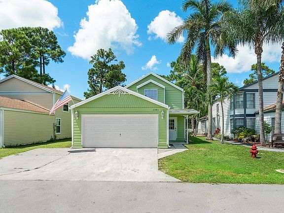 2nd image of 1341 Strawberry Ln