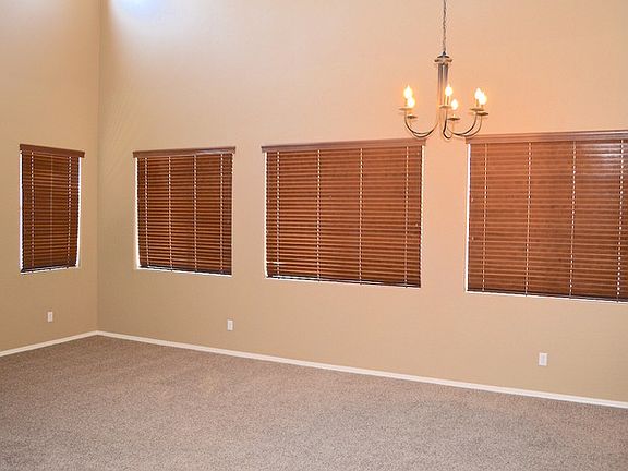 4th image of 3024 S 90th Dr