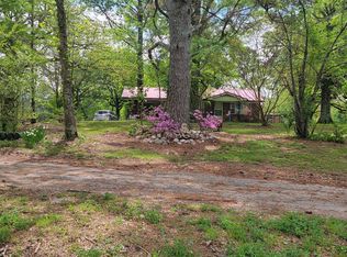 620 Hamilton Rd, Lexington, TN 38351