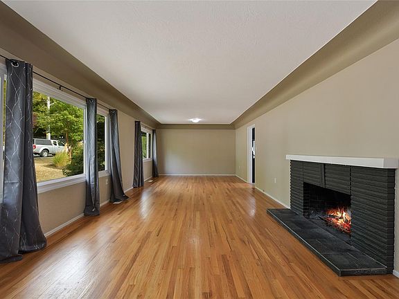 2nd image of 1277 Revercomb Pl