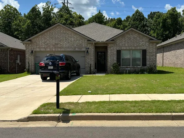 8781 Mary Frances Dr, Southaven, MS 38671