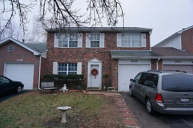 1440 Walnut Cir photo 1