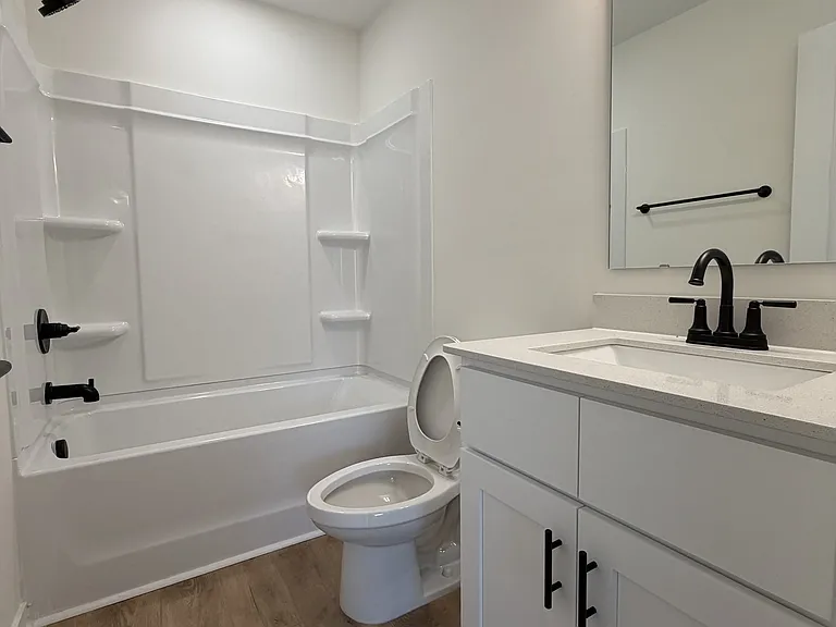 71 Woodsdale Pl SE — Photo 16