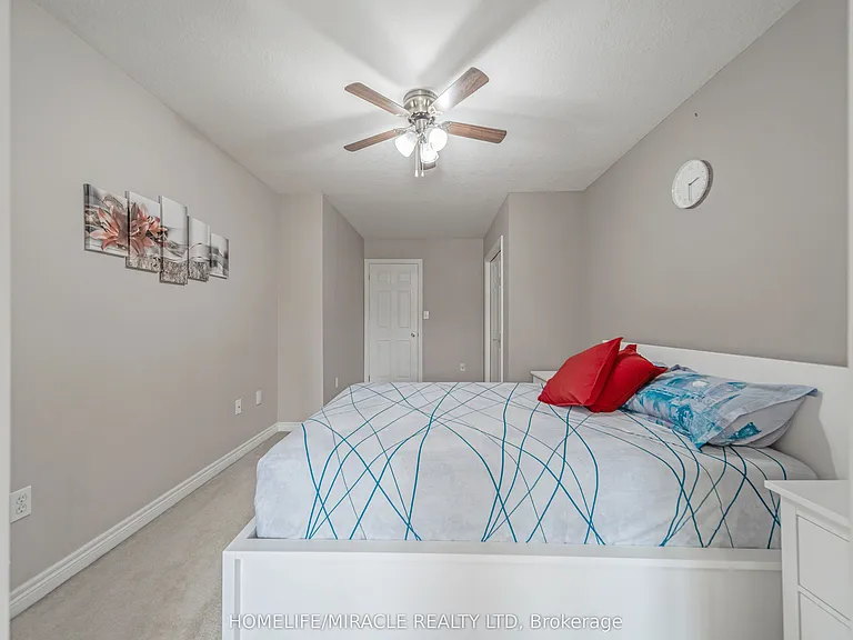 93 Lynch Cir — Photo 35