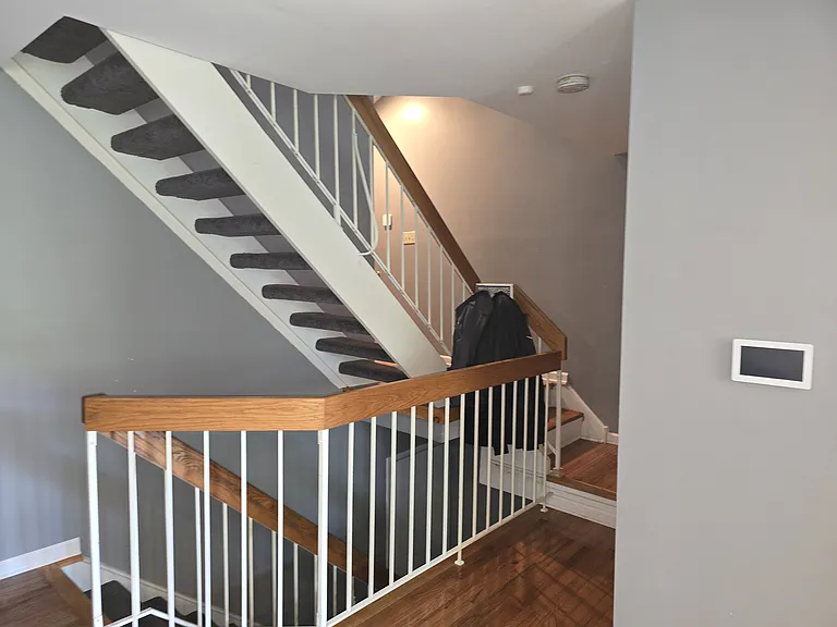 613 Augusta Cir — Photo 4