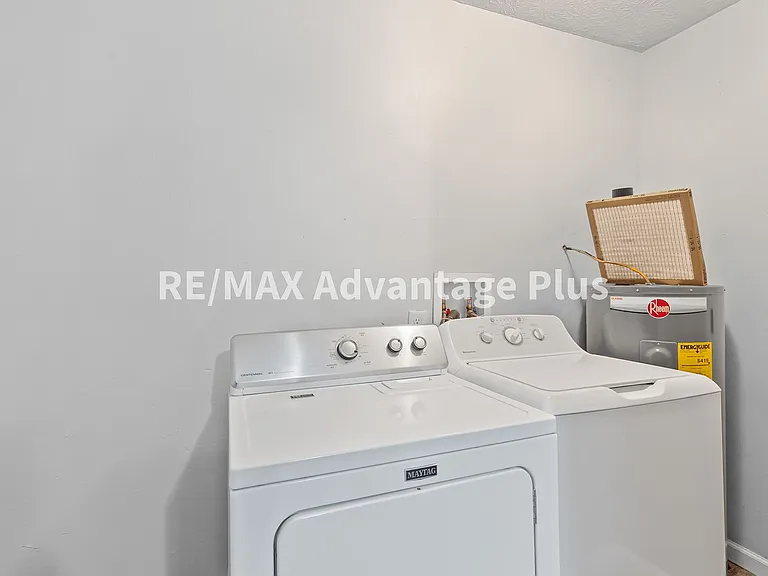 200 Gross St — Photo 13