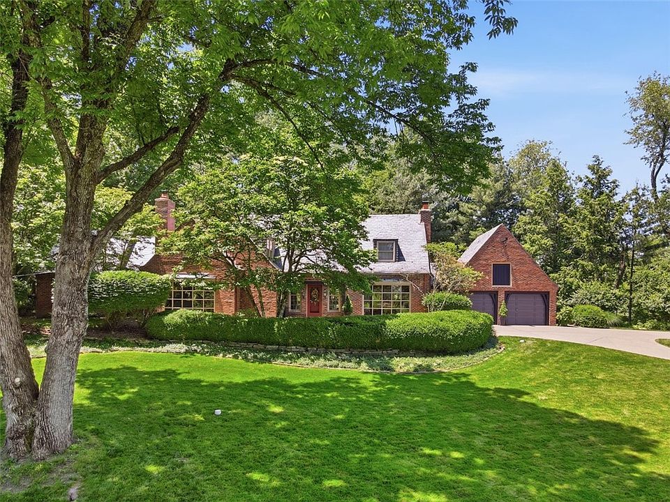 1st image of 600 Foxhurst Rd