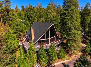 359 Golf Course Rd, Lake Arrowhead, CA 92352