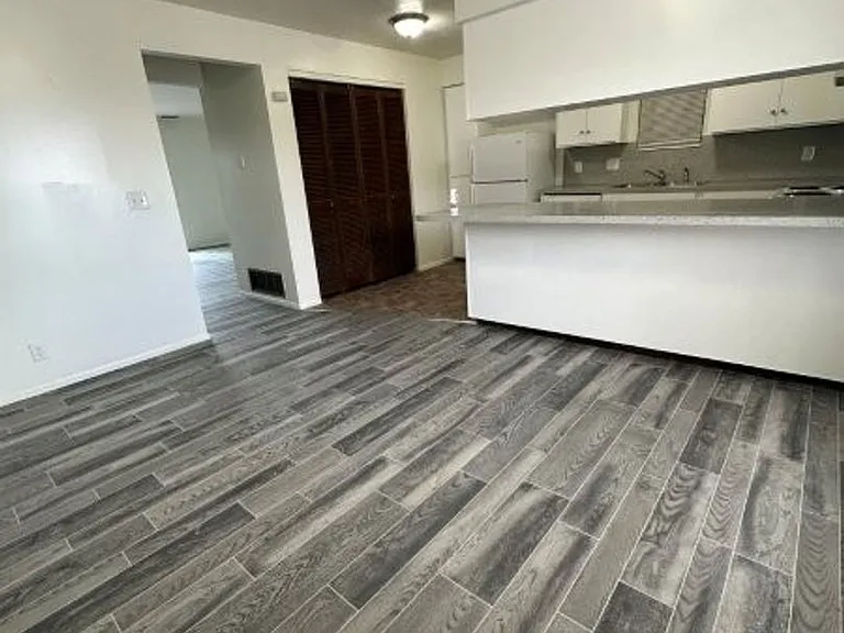 Eastridge — Photo 30