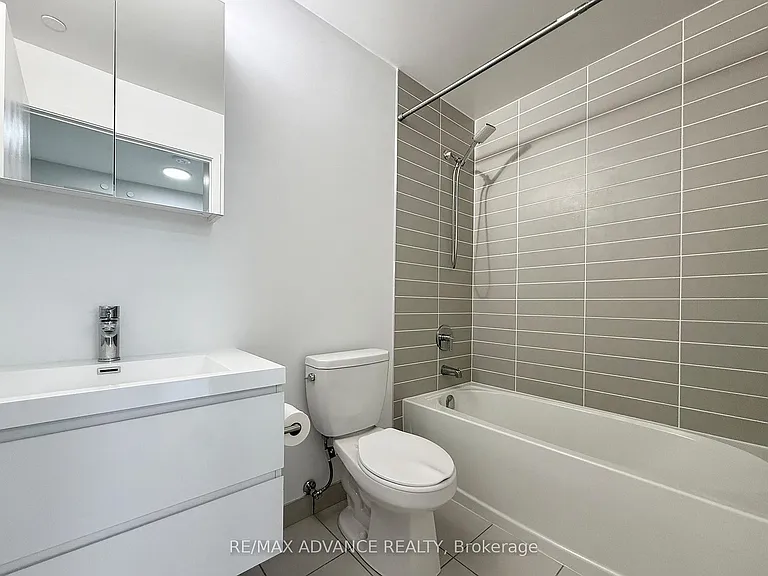 8119 Birchmount Rd #1225 — Photo 21
