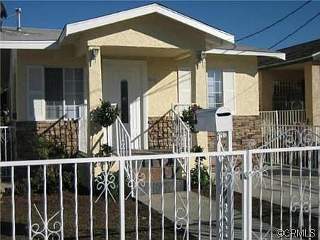 1st image of 9568 Maie Ave