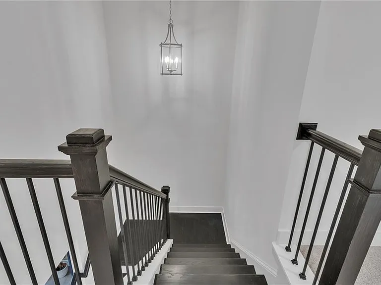 7689 Baron Rd — Photo 18